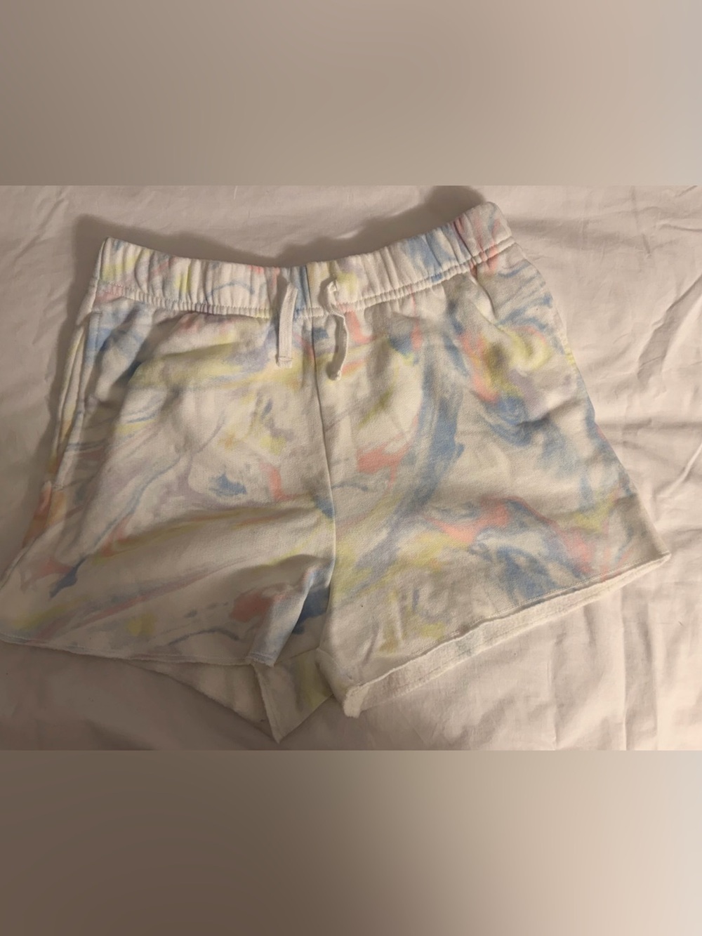 abercrombie kids White Marble-Print Athletic Shorts with Pastel Swirl